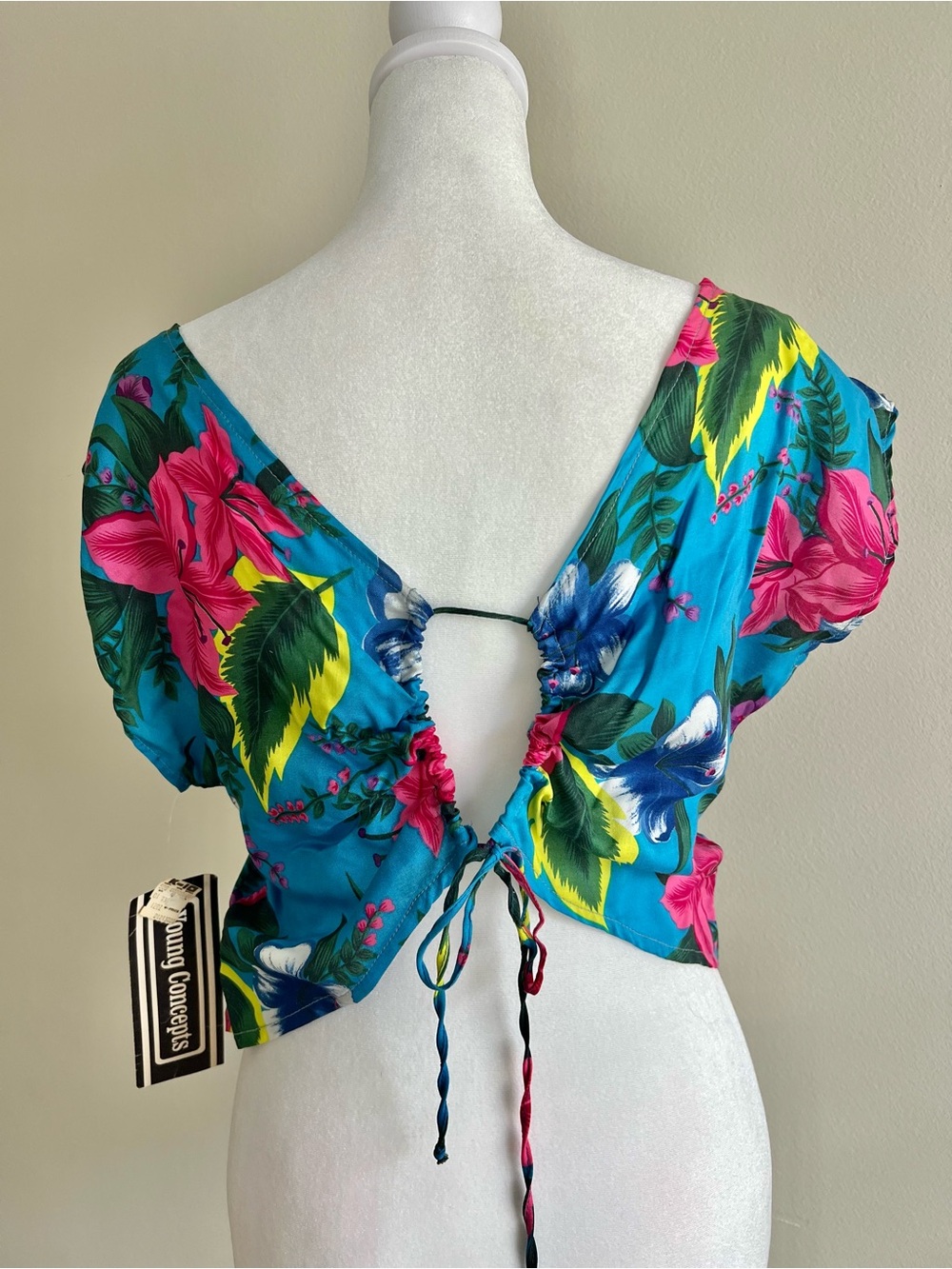 Vintage Tropical Floral Open Back Hawaiian Rayon Shirt Medium